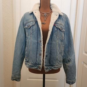 Levi's Light Blue Denim Jacket with White Sherpa Lining